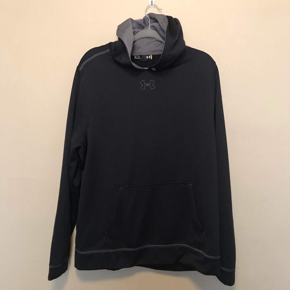 Men’s XL UA Hoodie!